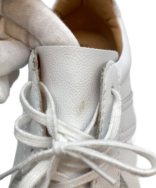 GERMAN TRAINER（ジャーマントレーナー）GERMAN TRAINeR (ジャーマントレーナー) ジャーマントレーナー ホワイト サイズ:43の古着・服飾アイテム