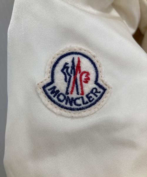 MONCLER（モンクレール）MONCLER (モンクレール) 切替ダウンジャケット アイボリー サイズ:140cmの古着・服飾アイテム