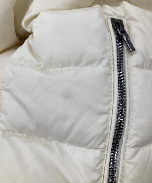MONCLER（モンクレール）MONCLER (モンクレール) 切替ダウンジャケット アイボリー サイズ:140cmの古着・服飾アイテム