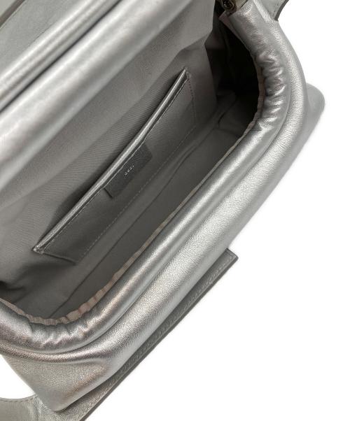 osoi（オソイ）OSOI (オソイ) FOLDER BROT BAG シルバーの古着・服飾アイテム