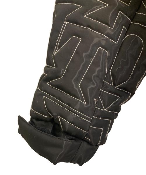 LOUIS VUITTON（ルイ ヴィトン）LOUIS VUITTON (ルイ ヴィトン) オールオーバーVuittonスノーダウンジャケット ブラック サイズ:48の古着・服飾アイテム