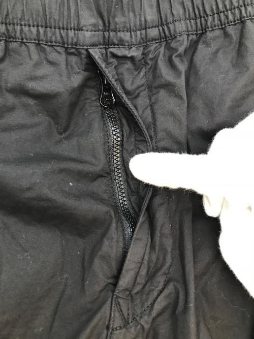 STONE ISLAND（ストーンアイランド）STONE ISLAND (ストーンアイランド) ストレッチ ガーメントダイ テーパードカーゴパンツ ブラック サイズ:３２の古着・服飾アイテム