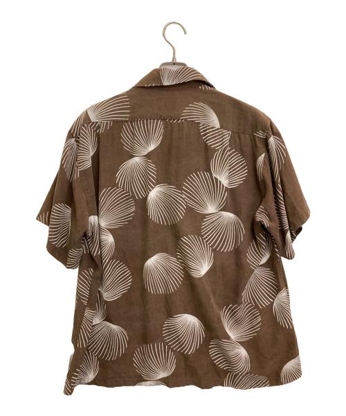 EVISU（エヴィス）EVISU (エヴィス) アロハシャツ/半袖シャツ ブラウン×ホワイト サイズ:42の古着・服飾アイテム