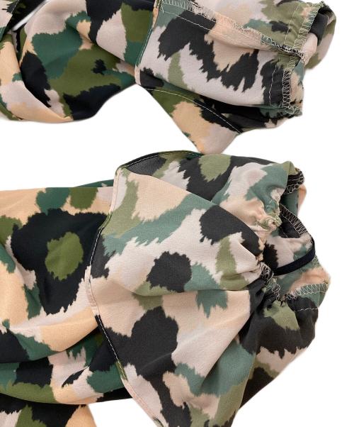 GRACE CLASS（グレースクラス）GRACE CLASS (グレースクラス) カモプリントフリルブラウス オリーブ×ベージュ サイズ:38 未使用品の古着・服飾アイテム