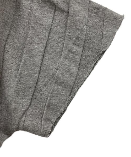 Vivienne Westwood man（ヴィヴィアン ウェストウッド マン）Vivienne Westwood man (ヴィヴィアン ウェストウッド マン) プリーツカットソー ライトグレー サイズ:Freeの古着・服飾アイテム