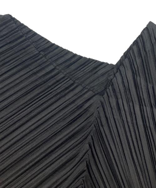 PLEATS PLEASE（プリーツプリーズ）PLEATS PLEASE (プリーツプリーズ) 長袖ワンピース ブラック サイズ:Freeの古着・服飾アイテム