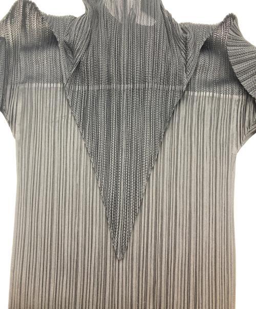 PLEATS PLEASE（プリーツプリーズ）PLEATS PLEASE (プリーツプリーズ) プリーツパーカー ブラック サイズ:3の古着・服飾アイテム