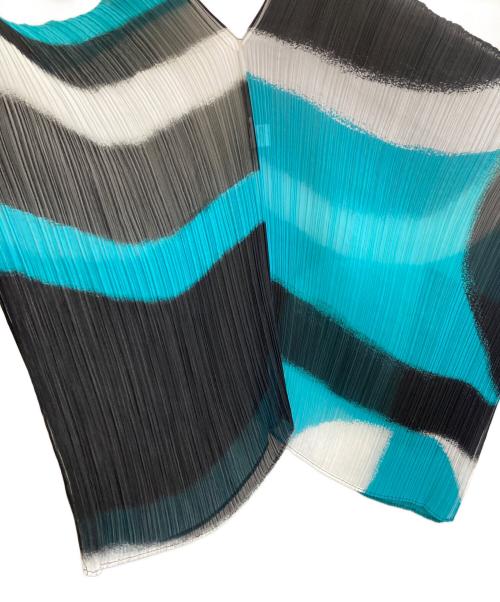 PLEATS PLEASE（プリーツプリーズ）PLEATS PLEASE (プリーツプリーズ) プリーツポンチョ サイズ:-の古着・服飾アイテム