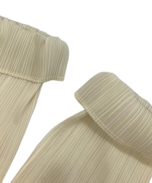 PLEATS PLEASE（プリーツプリーズ）PLEATS PLEASE (プリーツプリーズ) プリーツパンツ アイボリー サイズ:3の古着・服飾アイテム