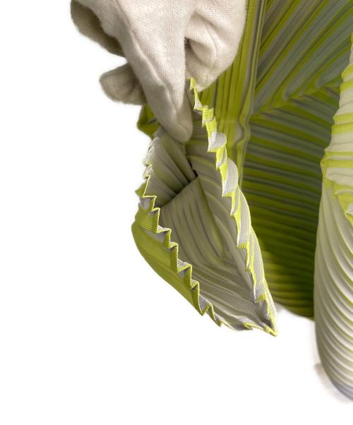 PLEATS PLEASE（プリーツプリーズ）PLEATS PLEASE (プリーツプリーズ) スクエアプリーツボレロ マルチカラー サイズ:-の古着・服飾アイテム