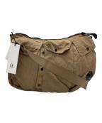 C.P COMPANYシーピーカンパニー）の古着「Nylon B Utility Pack」｜カーキ