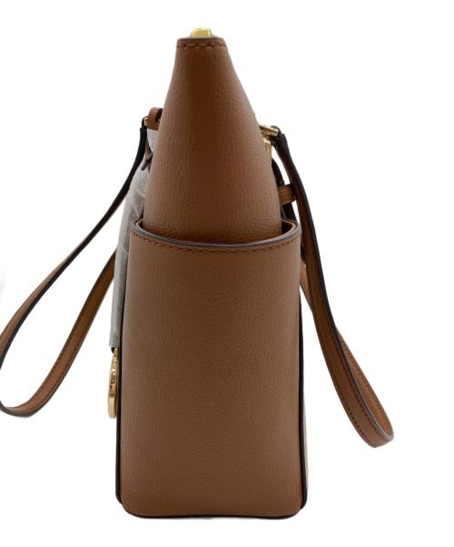 MICHAEL KORS（マイケル・コース）MICHAEL KORS (マイケルコース) CHARLOTTE LG TZ TOTE/シャーロット/トートバッグ ホワイト×ブラウン 未使用品の古着・服飾アイテム