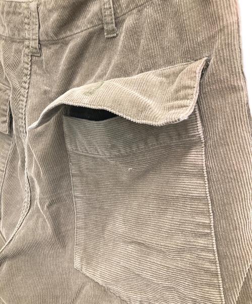 Engineered Garments（エンジニアドガーメンツ）Engineered Garments (エンジニアードガーメンツ) コーデュロイハーフパンツ オリーブ サイズ:Sの古着・服飾アイテム