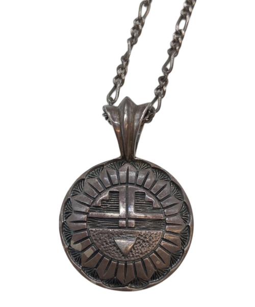 ナバホ族（ナバホゾク）ナバホ族 (ナバホゾク) サンフェイスペンダントの古着・服飾アイテム