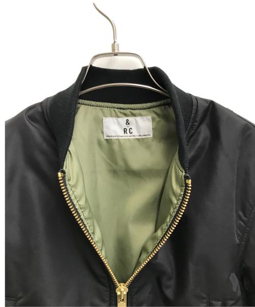 Curensology（カレンソロジー）Curensology (カレンソロジー) &RC コンパクトARMYブルゾン ブラック サイズ:Fの古着・服飾アイテム