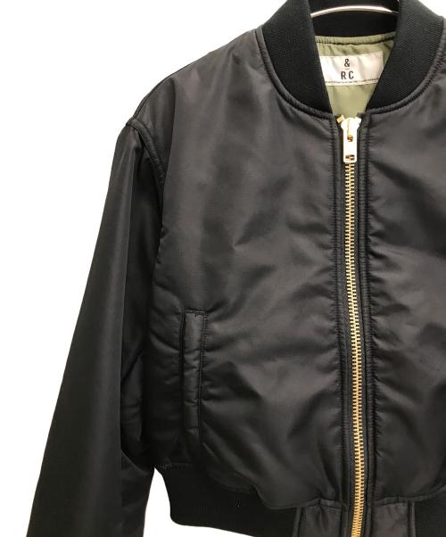 Curensology（カレンソロジー）Curensology (カレンソロジー) &RC コンパクトARMYブルゾン ブラック サイズ:Fの古着・服飾アイテム