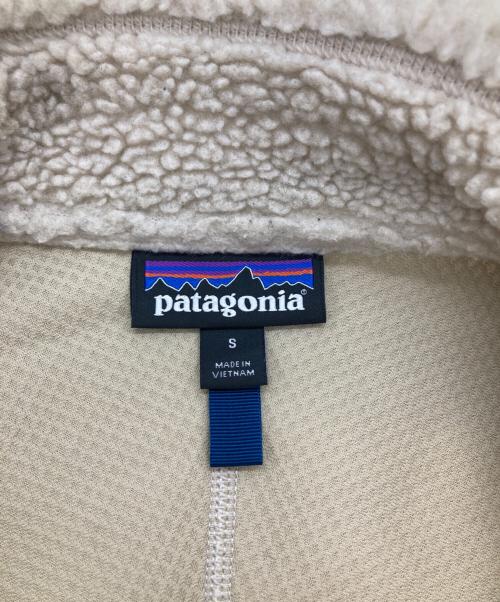 Patagonia（パタゴニア）Patagonia (パタゴニア) Classic Retro-X Jacket アイボリー サイズ:Sの古着・服飾アイテム