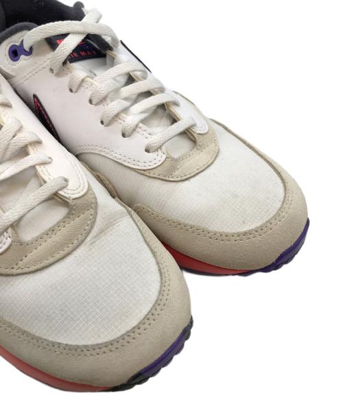 NIKE（ナイキ）NIKE (ナイキ) ローカットスニーカー ピンク×ホワイト サイズ:27.5の古着・服飾アイテム