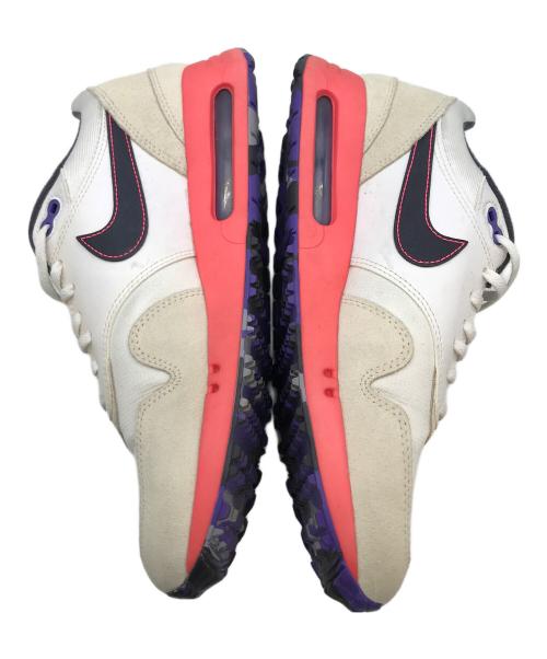 NIKE（ナイキ）NIKE (ナイキ) ローカットスニーカー ピンク×ホワイト サイズ:27.5の古着・服飾アイテム