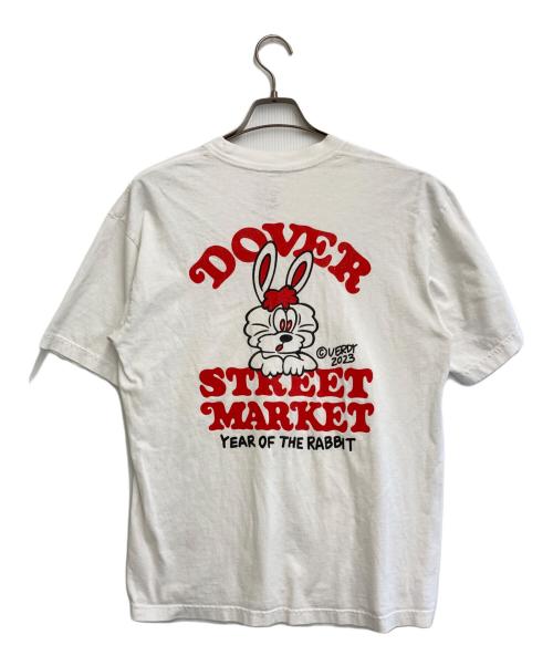 DOVER STREET MARKET（ドーバー ストリート マーケット）DOVER STREET MARKET (ドーバー ストリート マーケット) VERDY (ヴェルディ) Tシャツ ホワイト サイズ:Mの古着・服飾アイテム