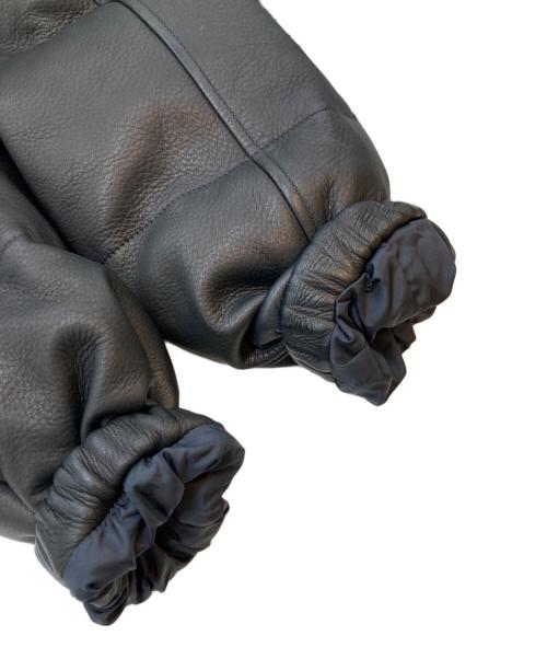 THE REAL McCOY'S（ザ・リアルマッコイズ）THE REAL McCOY'S (ザ・リアルマッコイズ) DEERSKIN DOWN JACKE ブラック サイズ:42の古着・服飾アイテム