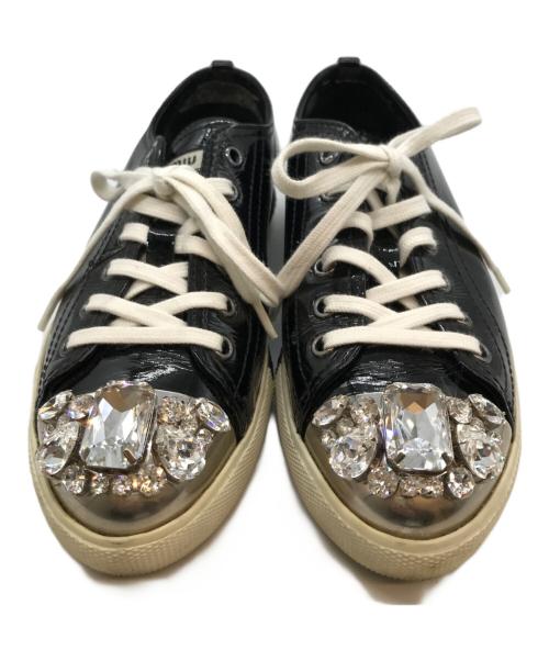 MIU MIU（ミュウミュウ）MIU MIU (ミュウミュウ) ビジュースニーカー ブラック サイズ:37の古着・服飾アイテム