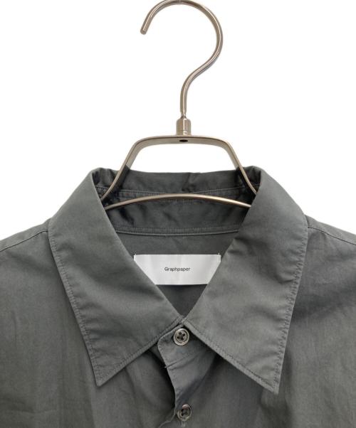 Graphpaper（グラフペーパー）Graphpaper (グラフペーパー) Broad L/S Oversized Regular Collar Shirt チャコールグレー サイズ:1の古着・服飾アイテム
