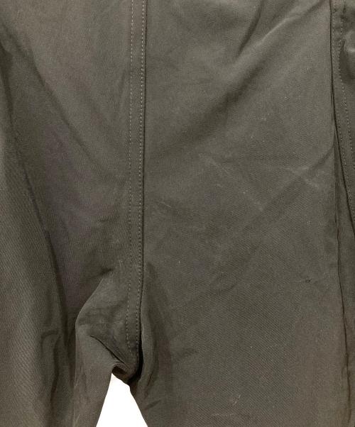 CMF OUTDOOR GARMENT（コンフィーアウトドアガーメント）CMF OUTDOOR GARMENT (コンフィーアウトドアガーメント) ACTIVITY SHORTS ブラック サイズ:Lの古着・服飾アイテム