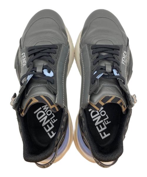 FENDI（フェンディ）FENDI (フェンディ) スニーカー グレー サイズ:9の古着・服飾アイテム