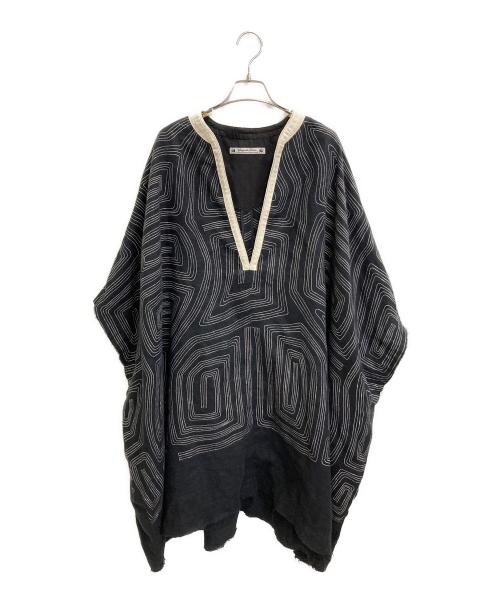 SASQUATCHfabrix.（サスクワッチファブリックス）SASQUATCHfabrix. (サスクワッチファブリックス) PRIMITIVE NEEDLEWORK PONCHO ブラック サイズ:freeの古着・服飾アイテム