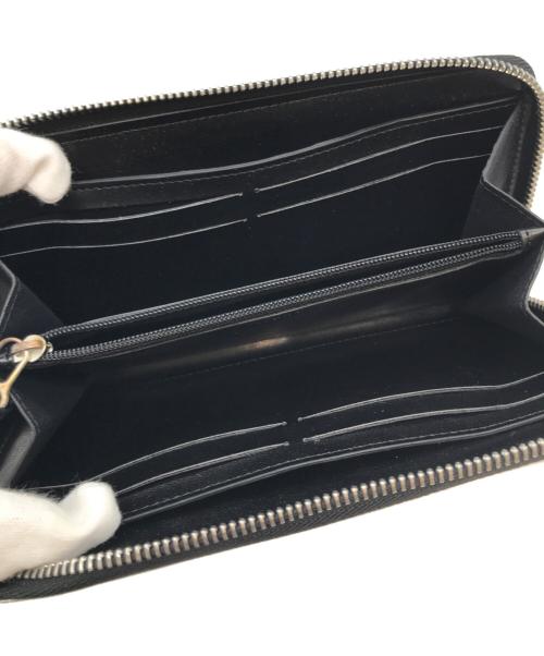 MM6 Maison Margiela（エムエムシックスメゾンマルジェラ）MM6 Maison Margiela (エムエムシックスメゾンマルジェラ) メタリックロングウォレット シルバー サイズ:-の古着・服飾アイテム