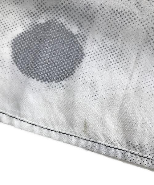 Vivienne Westwood（ヴィヴィアンウエストウッド）Vivienne Westwood (ヴィヴィアンウエストウッド) パペットシャツ ホワイト×ブラック サイズ:50の古着・服飾アイテム