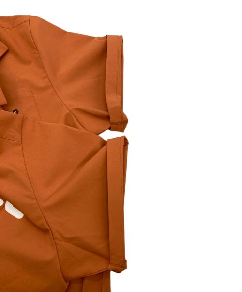 BELLMORE（ベルモーレ）BELLMORE (ベルモーレ) EMBLEM DRY STRETCH SS ZIP POLO SHIRT オレンジ サイズ:M 未使用品の古着・服飾アイテム