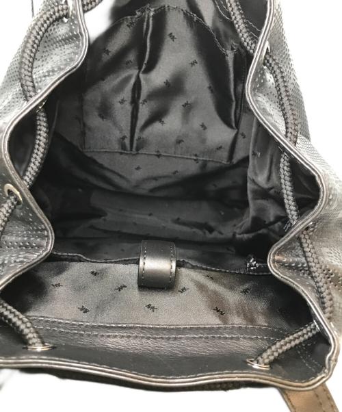 MICHAEL KORS（マイケル・コース）MICHAEL KORS (マイケルコース) リュック ブラックの古着・服飾アイテム