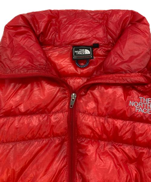 THE NORTH FACE（ザ ノース フェイス）THE NORTH FACE (ザ ノース フェイス) ダウンジャケット レッド サイズ:Mの古着・服飾アイテム