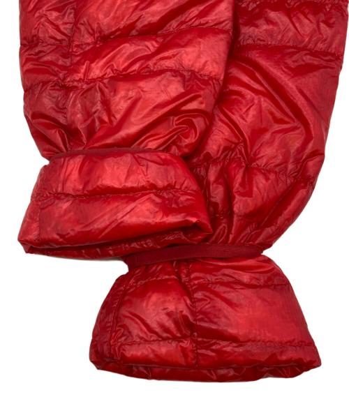 THE NORTH FACE（ザ ノース フェイス）THE NORTH FACE (ザ ノース フェイス) ダウンジャケット レッド サイズ:Mの古着・服飾アイテム