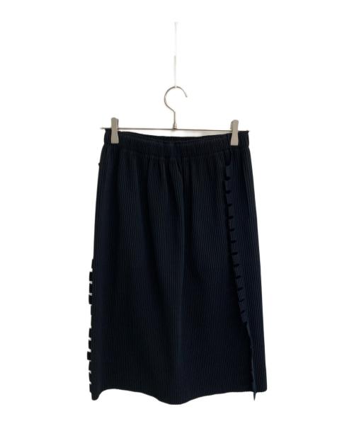 me ISSEY MIYAKE（ミーイッセイ ミヤケ）me ISSEY MIYAKE (ミーイッセイ ミヤケ) BOLD FRINGE PLEATS ブラック サイズ:freeの古着・服飾アイテム