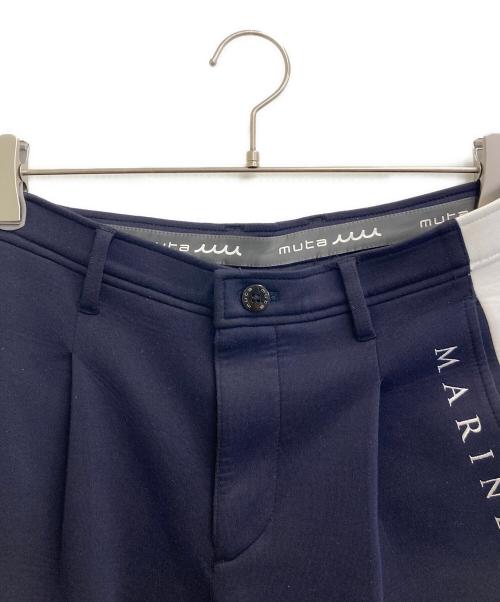 muta MARINE（ムータマリン）muta MARINE (ムータマリン) ウォームポンチ サイドライン スラックス ネイビー サイズ:4の古着・服飾アイテム
