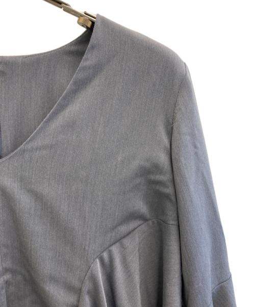 AAKASHA（アーカシャ）AAKASHA (アーカシャ) 変形チュニックブラウス グレー サイズ:XS 未使用品の古着・服飾アイテム