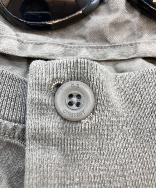 C.P COMPANY（シーピーカンパニー）C.P COMPANY (シーピーカンパニー) ORTICA TWILL GOGGLE JACKET FROM SEED 1 グレー サイズ:５０の古着・服飾アイテム