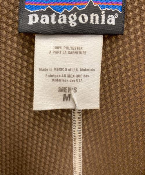 Patagonia（パタゴニア）Patagonia (パタゴニア) CLASSIC RETRO-X JACKET ベージュ サイズ:Mの古着・服飾アイテム
