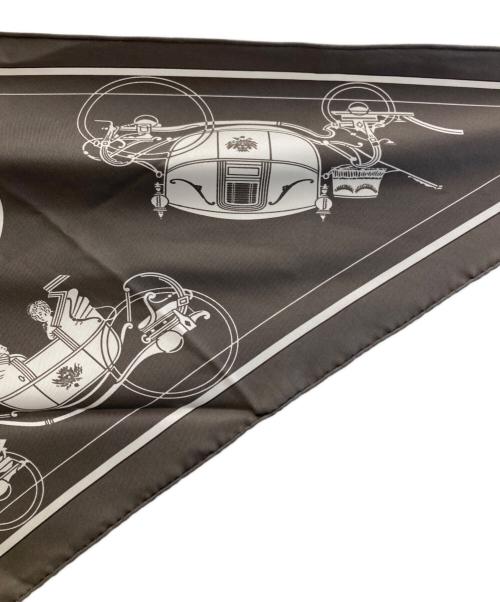 HERMES（エルメス）HERMES (エルメス) 三角スカーフ グレー サイズ:-の古着・服飾アイテム