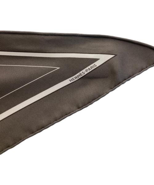 HERMES（エルメス）HERMES (エルメス) 三角スカーフ グレー サイズ:-の古着・服飾アイテム