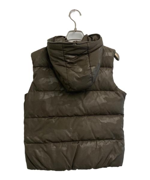 muta（ムータ）muta (ムータ) 迷彩柄 ダウンベスト オリーブ サイズ:SIZE Mの古着・服飾アイテム