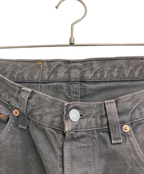 LEVI'S（リーバイス）LEVI'S (リーバイス) 501デニムパンツ ブラック サイズ:SIZE 83.5cm (W33)の古着・服飾アイテム
