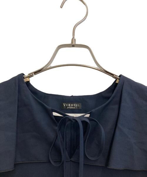 VERMEIL par iena（ヴェルメイユ パー イエナ）VERMEIL par iena (ヴェルメイユ パー イエナ) レーヨンツイル フリルワンピース ネイビー サイズ:freeの古着・服飾アイテム