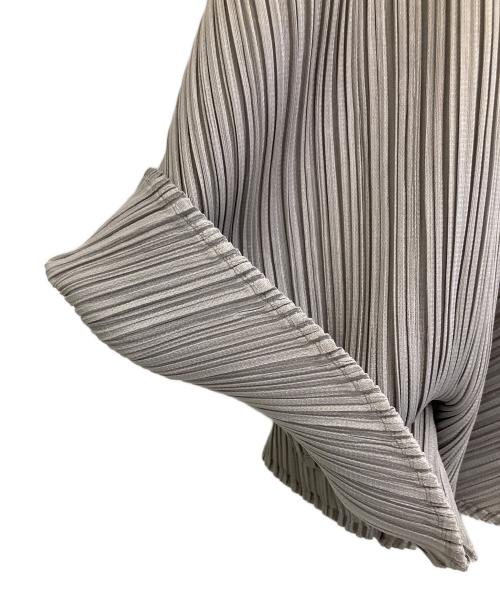 PLEATS PLEASE（プリーツプリーズ）PLEATS PLEASE (プリーツプリーズ) プリーツカーディガン グレー サイズ:3の古着・服飾アイテム