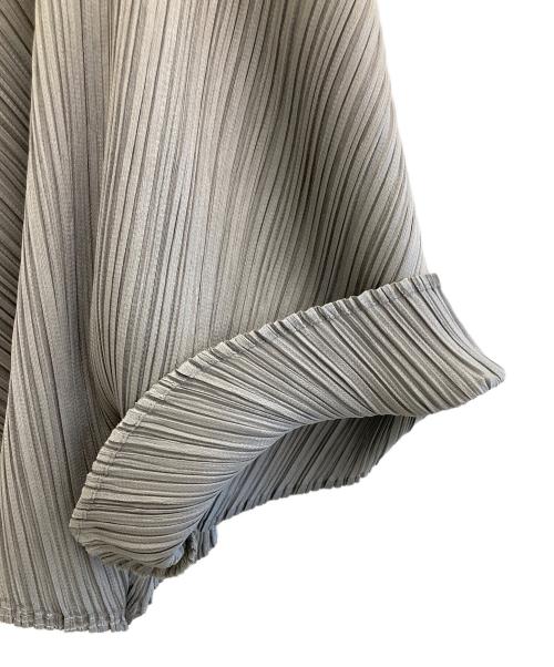 PLEATS PLEASE（プリーツプリーズ）PLEATS PLEASE (プリーツプリーズ) プリーツカーディガン グレー サイズ:3の古着・服飾アイテム