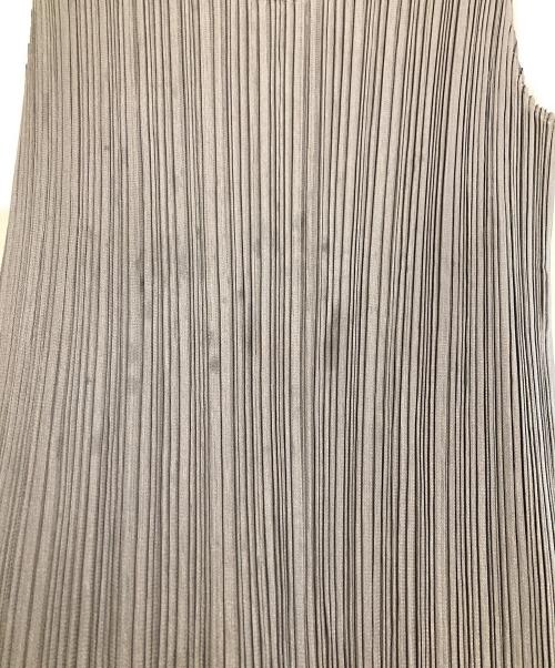 PLEATS PLEASE（プリーツプリーズ）PLEATS PLEASE (プリーツプリーズ) プリーツノースリーブワンピース グレー サイズ:1の古着・服飾アイテム