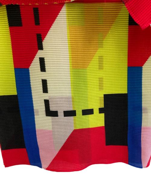 me ISSEY MIYAKE（ミーイッセイ ミヤケ）me ISSEY MIYAKE (ミーイッセイ ミヤケ) ハイネックプリーツカットソー マルチカラー サイズ:-の古着・服飾アイテム